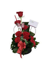 Arreglo Floral "Romance Eterno"
