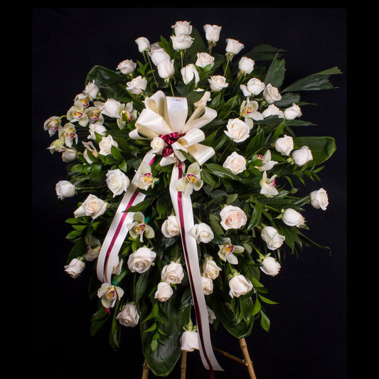 Ramo Funebre de Pie Variedad de Flores Blancas - comprar flores a domicilio online en bogota