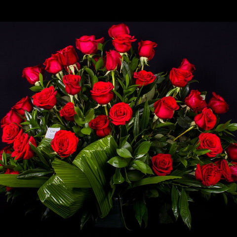 Ramo Funebre en Rosas Lateral - comprar flores a domicilio online en bogota